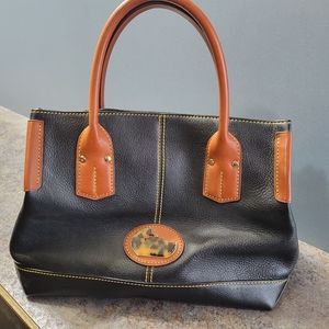 Dooney & Bourke purse